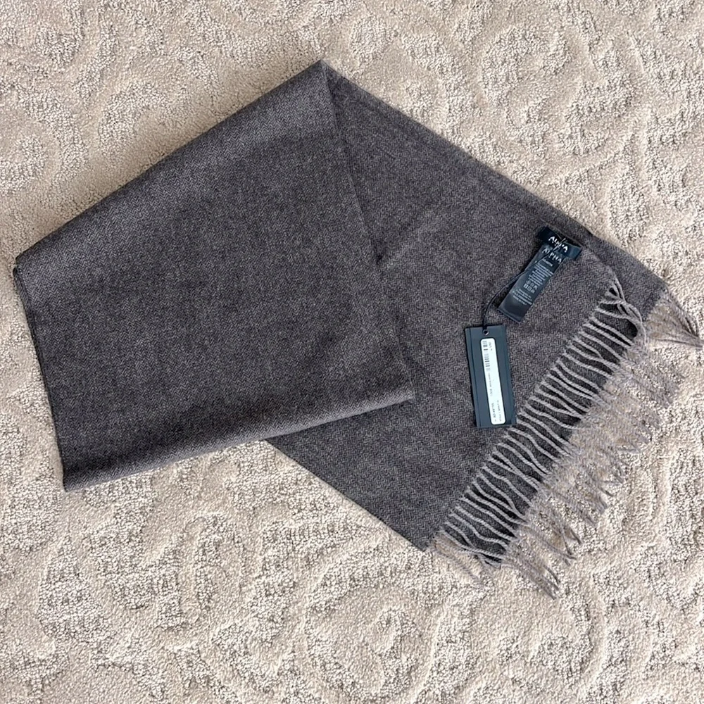 NWT Alpha Studio Wool blend Scarf Brown